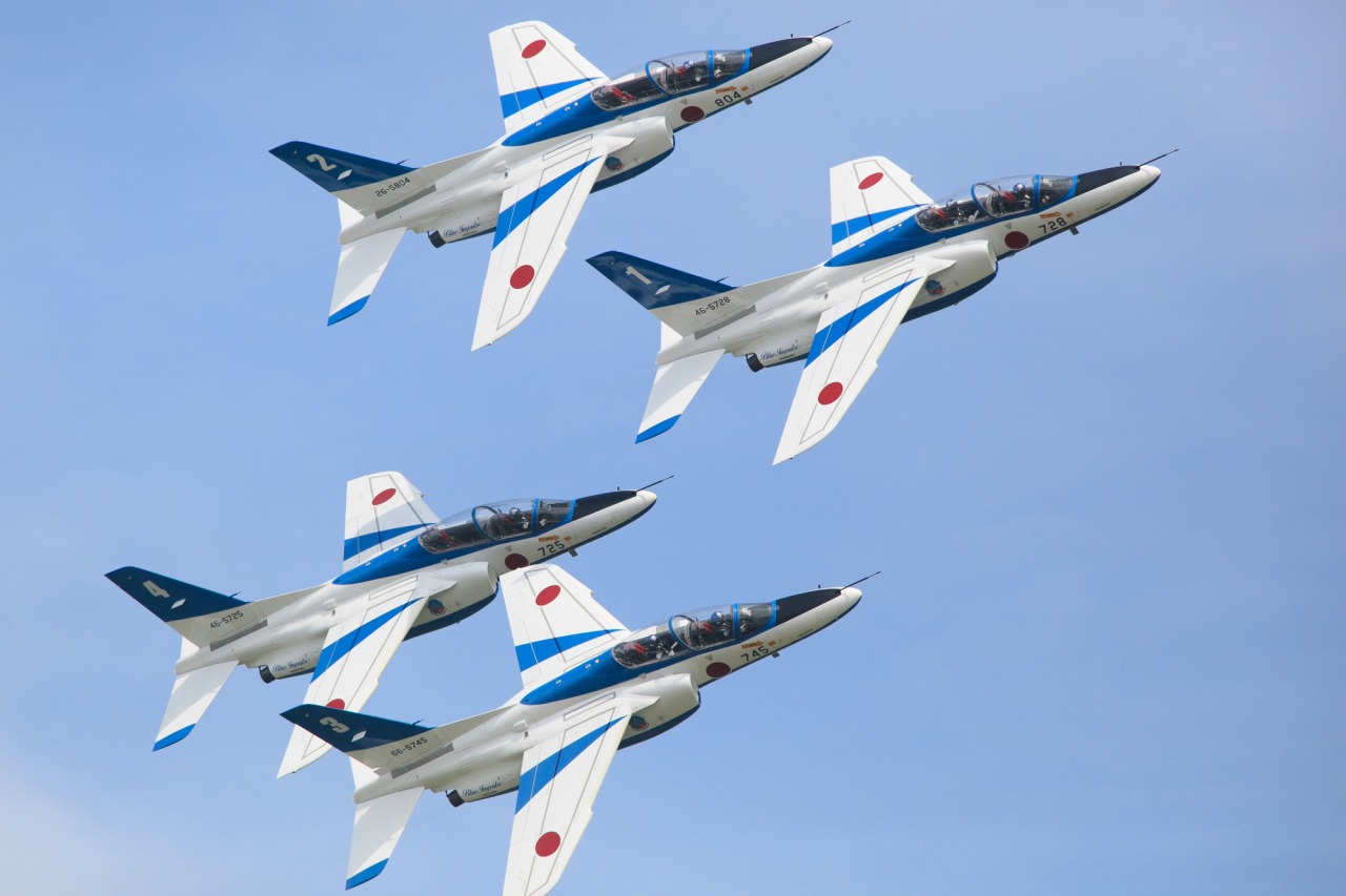 千歳市上空ブルーインパルスフライト情報 公式画像
